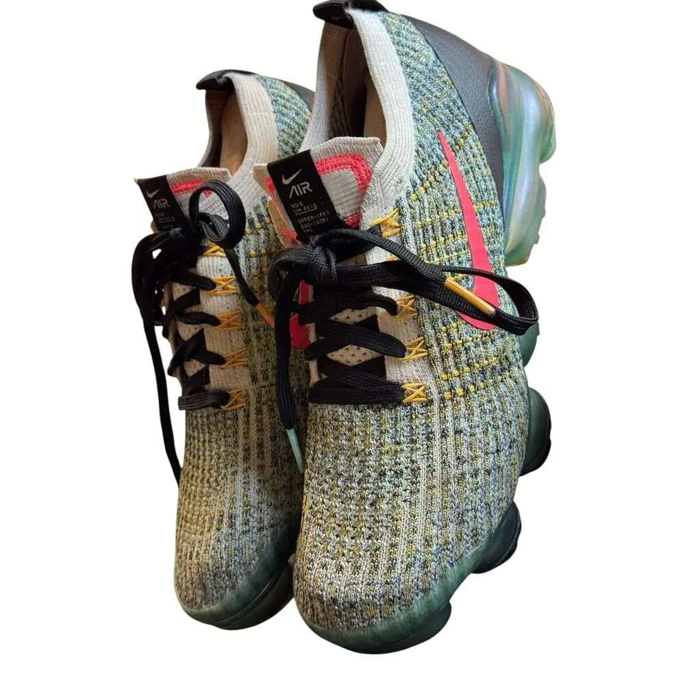 Nike Air VaporMax Women's Sz 7 Flyknit 3 White Hyper Turquoise Athletic‎ Shoes